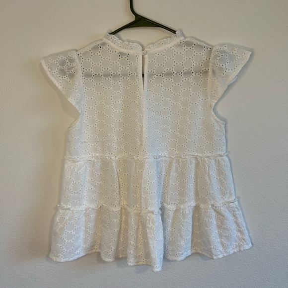 Sim & Sam Women’s White Ruffle Top Size Small - Picture 4 of 11
